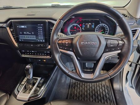 2022-Isuzu-D-Max-30-DDI-LSE-Auto-Double-Cab_16