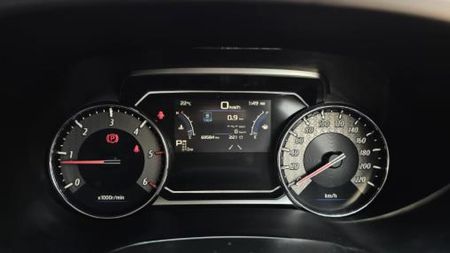2022-Isuzu-Mu-x-30D-Onyx-4x4-Auto_11
