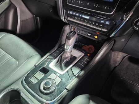 2022-Isuzu-Mu-x-30D-Onyx-4x4-Auto_12