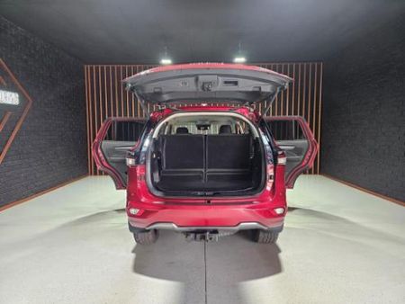 2022-Isuzu-Mu-x-30D-Onyx-4x4-Auto_24