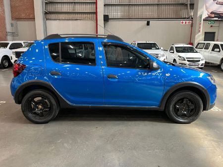 2018-Renault-Sandero-900T-Stepway-Expression_1