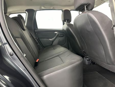 2018-Renault-Duster-16-Expression_7