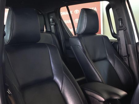2020-Toyota-Hilux-28-GD-6-Raised-Body-Legend-50-4x4-Double-Cab_14