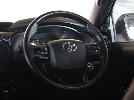 2020-Toyota-Hilux-28-GD-6-Raised-Body-Legend-50-4x4-Double-Cab_26