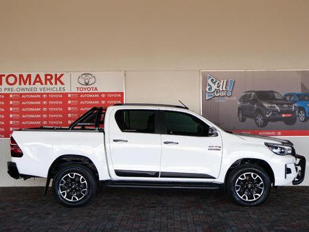 2020-Toyota-Hilux-28-GD-6-Raised-Body-Legend-50-4x4-Double-Cab_2