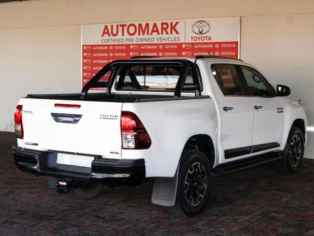 2020-Toyota-Hilux-28-GD-6-Raised-Body-Legend-50-4x4-Double-Cab_7
