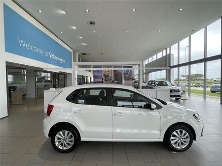 2025-Volkswagen-Polo-Vivo-16-Life_1