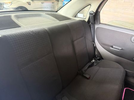 2006-Opel-Corsa-Classic-14-Comfort_6