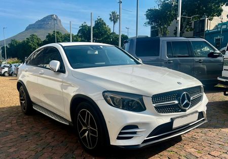 2017-Mercedes-Benz-GLC-Coupe-350d_0