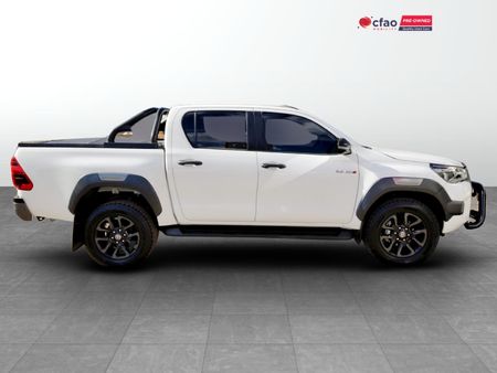 2025-Toyota-Hilux-28-GD-6-Raised-Body-Legend-Auto-Double-Cab_2