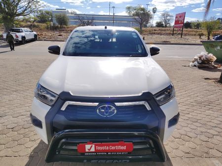2025-Toyota-Hilux-28-GD-6-Raised-Body-Legend-Auto-Double-Cab_3