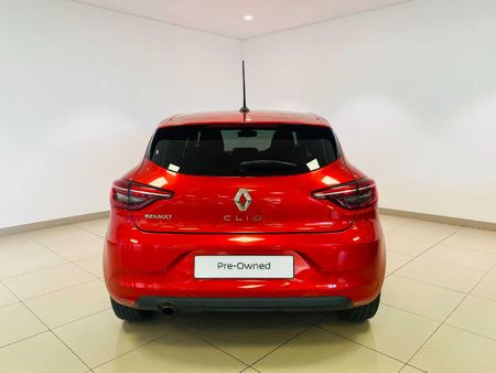 2024-Renault-Clio-V-10T-Zen_4