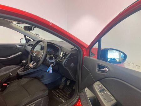 2024-Renault-Clio-V-10T-Zen_7