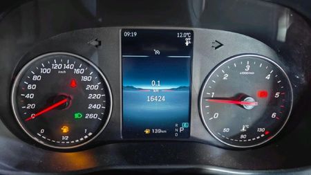 2025-Mercedes-Benz-Vito-116-20-CDI-Mixto-Pro-Crewcab-Auto-Panel-Van_5
