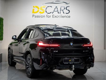 2025-BMW-X4-xDrive20d-M-Sport_10