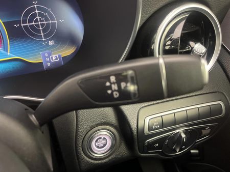 2019-Mercedes-AMG-C-Class-C43-AMG-4Matic_10