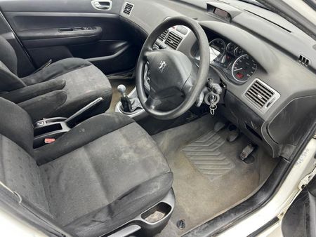 2003-Peugeot-307-20-XS-Station-Wagon_14