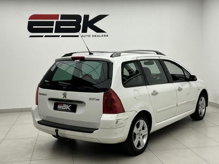 2003-Peugeot-307-20-XS-Station-Wagon_5