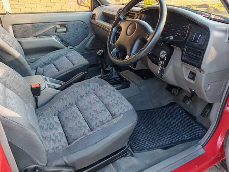 2000-Isuzu-Frontier-280-DT-LX_5
