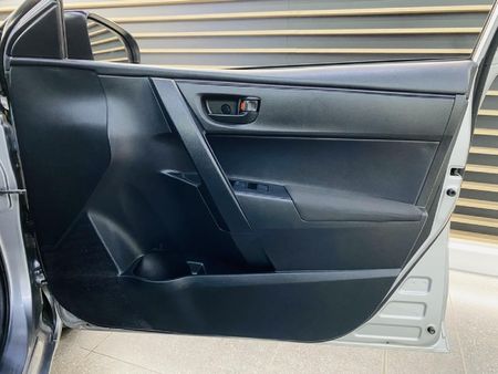 2020-Toyota-Corolla-Quest-18-Auto_12