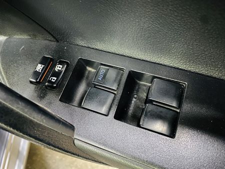 2020-Toyota-Corolla-Quest-18-Auto_13