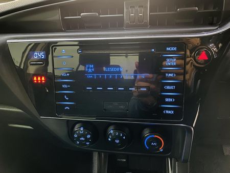 2020-Toyota-Corolla-Quest-18-Auto_16