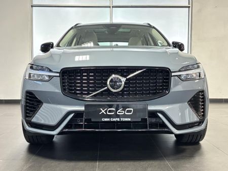 2026-Volvo-XC60-T8-Twin-Engine-R-Design-AWD_1