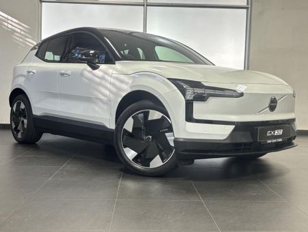 2026-Volvo-EX30-Plus-Single-Motor-Extended-Range_0