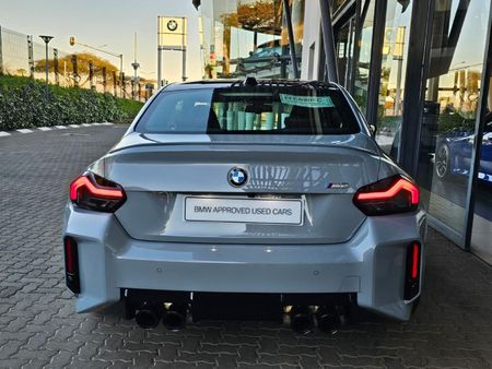 2024-BMW-M2-M-DCT_3