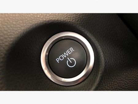 2025-Toyota-Corolla-Cross-18-XS-Hybrid_18