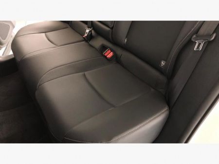 2025-Toyota-Corolla-Cross-18-XS-Hybrid_20