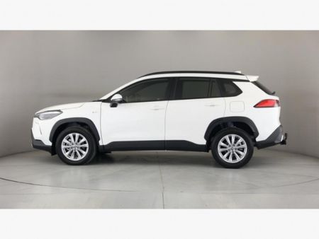 2025-Toyota-Corolla-Cross-18-XS-Hybrid_24