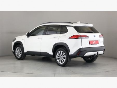 2025-Toyota-Corolla-Cross-18-XS-Hybrid_3