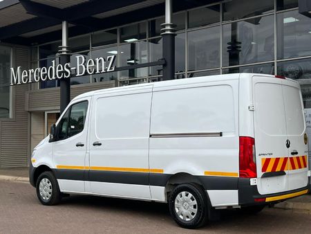 2025-Mercedes-Benz-Sprinter-311-20-CDI-FC-PV_6
