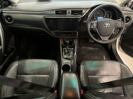 2023-Toyota-Corolla-Quest-18-Exclusive-Auto_9