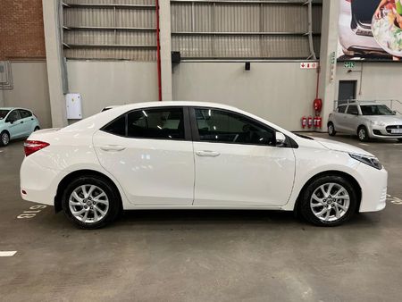 2023-Toyota-Corolla-Quest-18-Exclusive-Auto_1