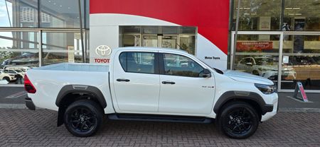 2025-Toyota-Hilux-28-GD-6-Raised-Body-Legend-Auto-Double-Cab_0