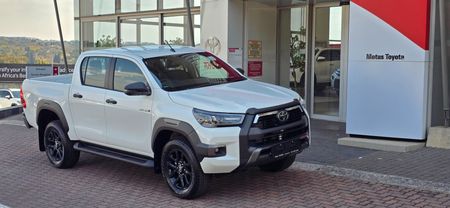 2025-Toyota-Hilux-28-GD-6-Raised-Body-Legend-Auto-Double-Cab_2