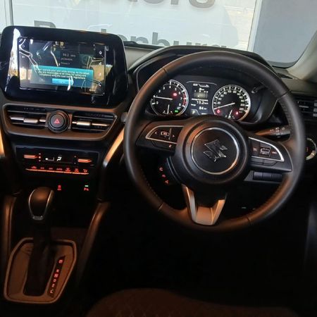 2025-Suzuki-Grand-Vitara-15-GL-Auto_16
