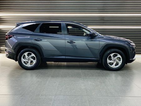 2023-Hyundai-Tucson-20-Premium-Auto_10