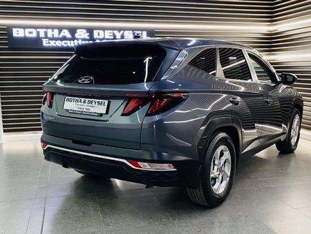 2023-Hyundai-Tucson-20-Premium-Auto_8