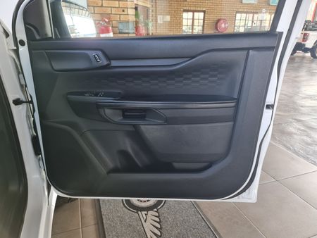 2023-Ford-Ranger-20D-XL-HR-4x4-Single-Cab_15