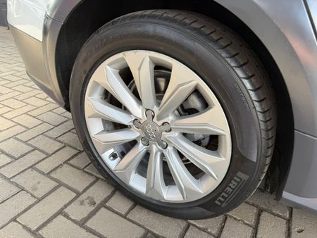 2013-Audi-A4-Allroad-20-TDI-quattro-Auto_5