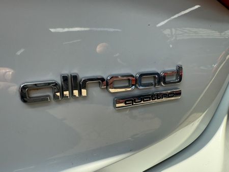 2013-Audi-A4-Allroad-20-TDI-quattro-Auto_6