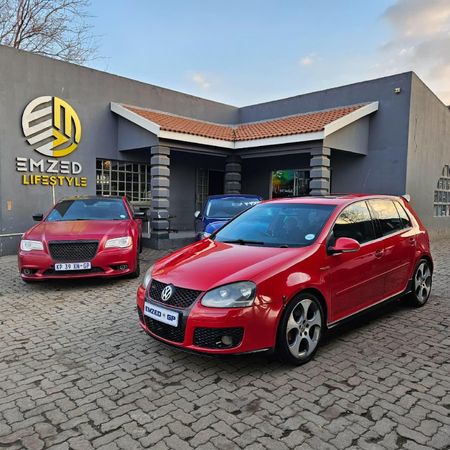 2007-Volkswagen-Golf-GTI-20T-FSI_0