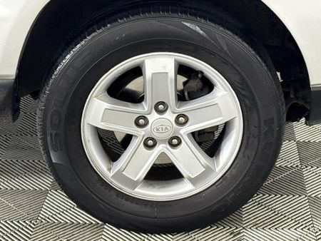 2009-Kia-Sportage-20-Auto-4x4_4
