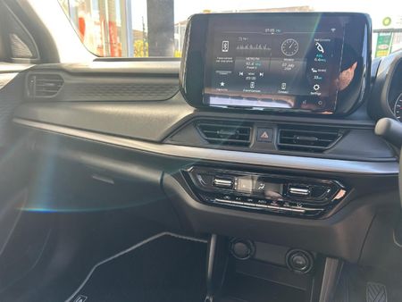 2026-Suzuki-Swift-12-GLX-Auto_10