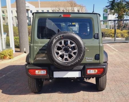 2026-Suzuki-Jimny-15-GLX-Auto_5