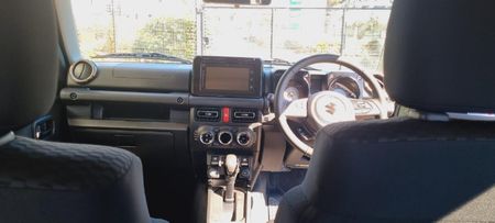 2026-Suzuki-Jimny-15-GLX-Auto_6