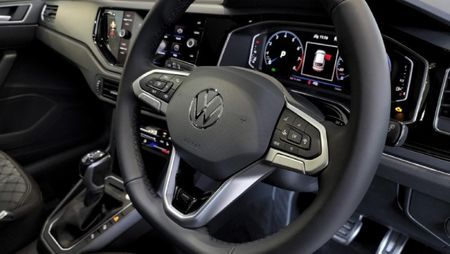 2026-Volkswagen-Taigo-10-TSI-R-Line-Auto_9
